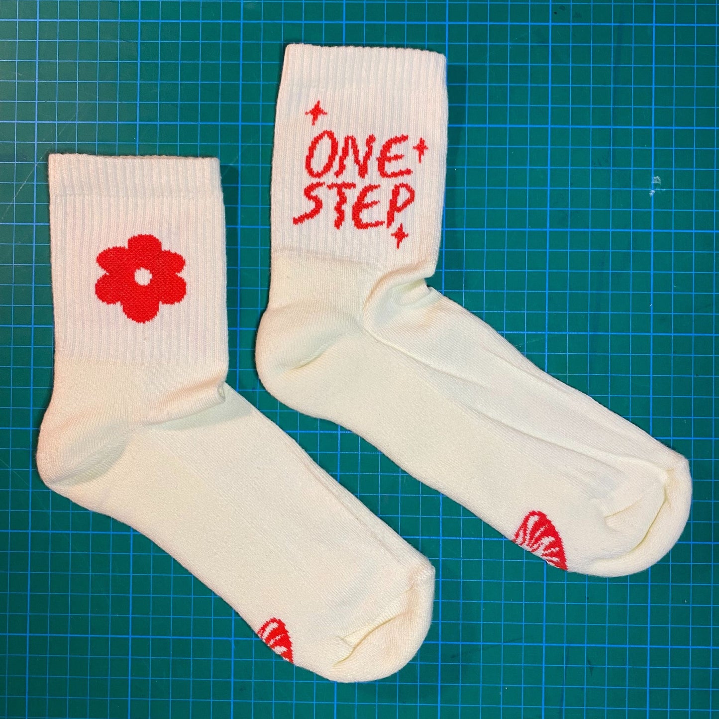ONE STEP AT TIME socks