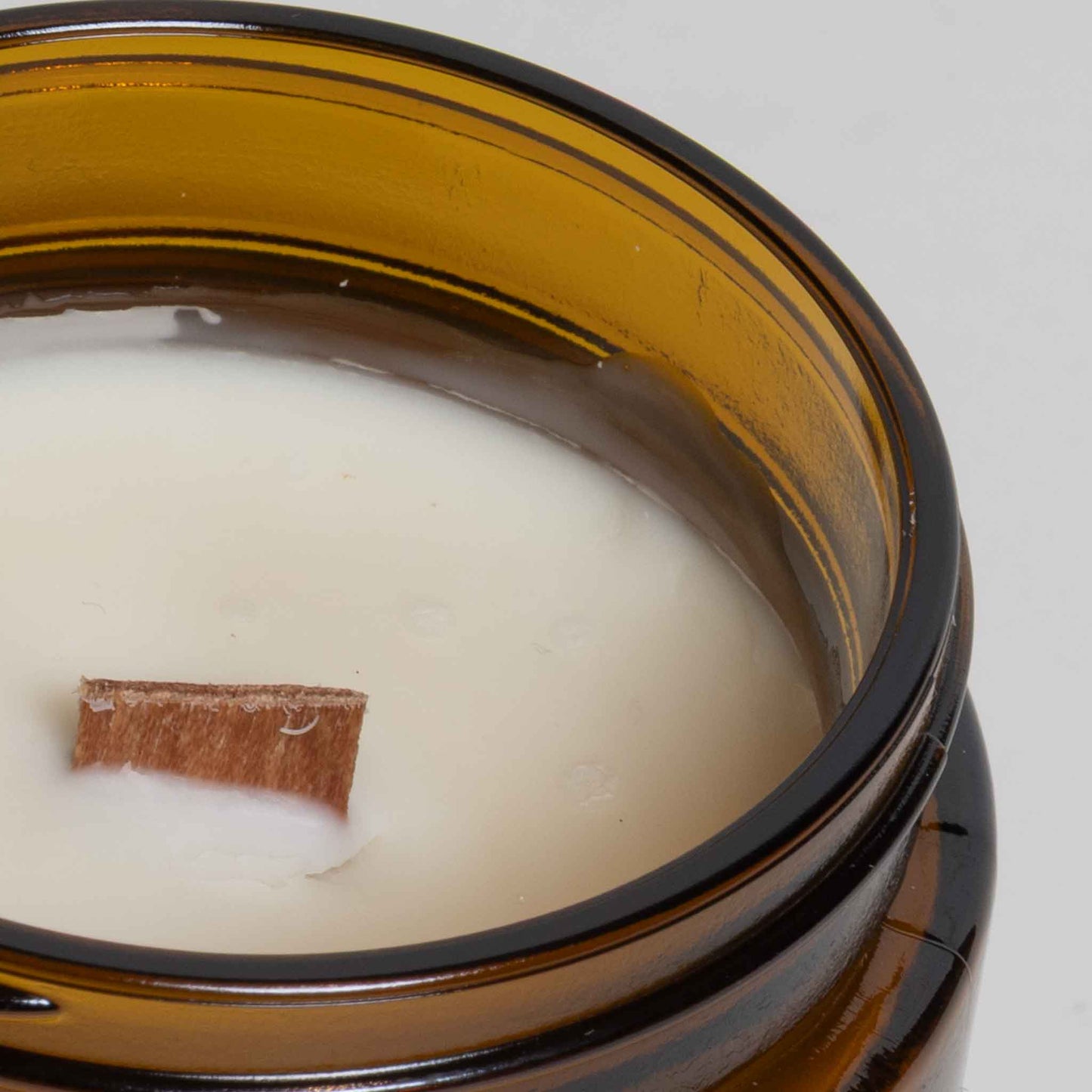 SANDALWOOD candle