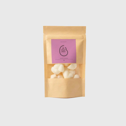 Love is in the air wax melts (Peony & Suede)