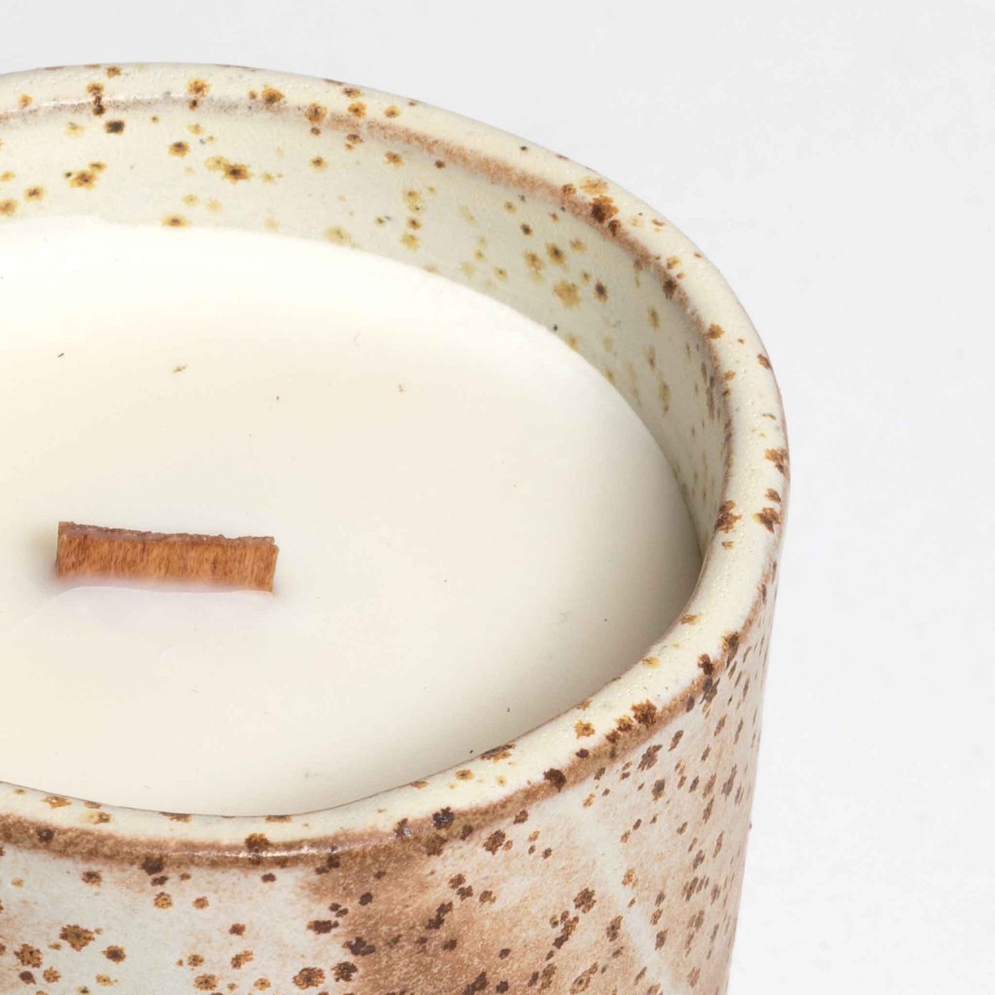 VANILLIA CANDLE ceramic container