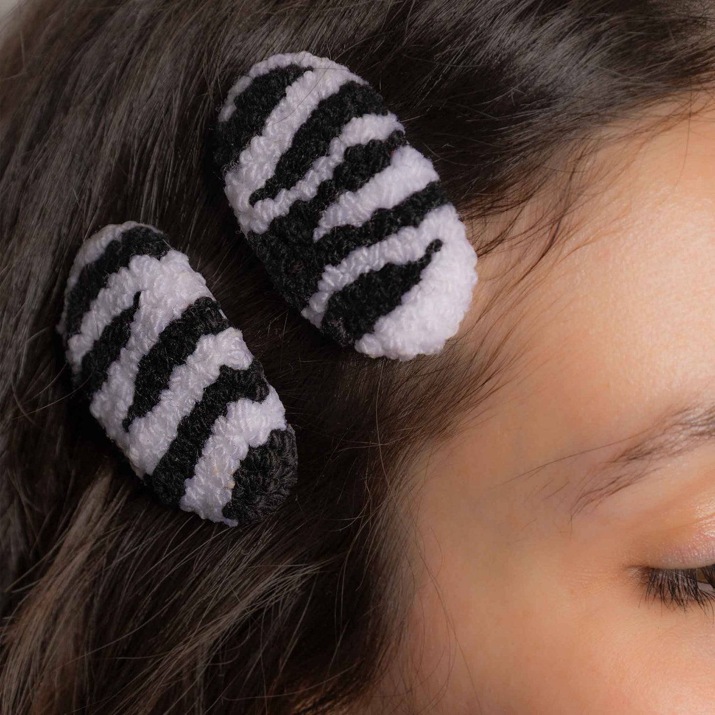 ZEBRA hair clips