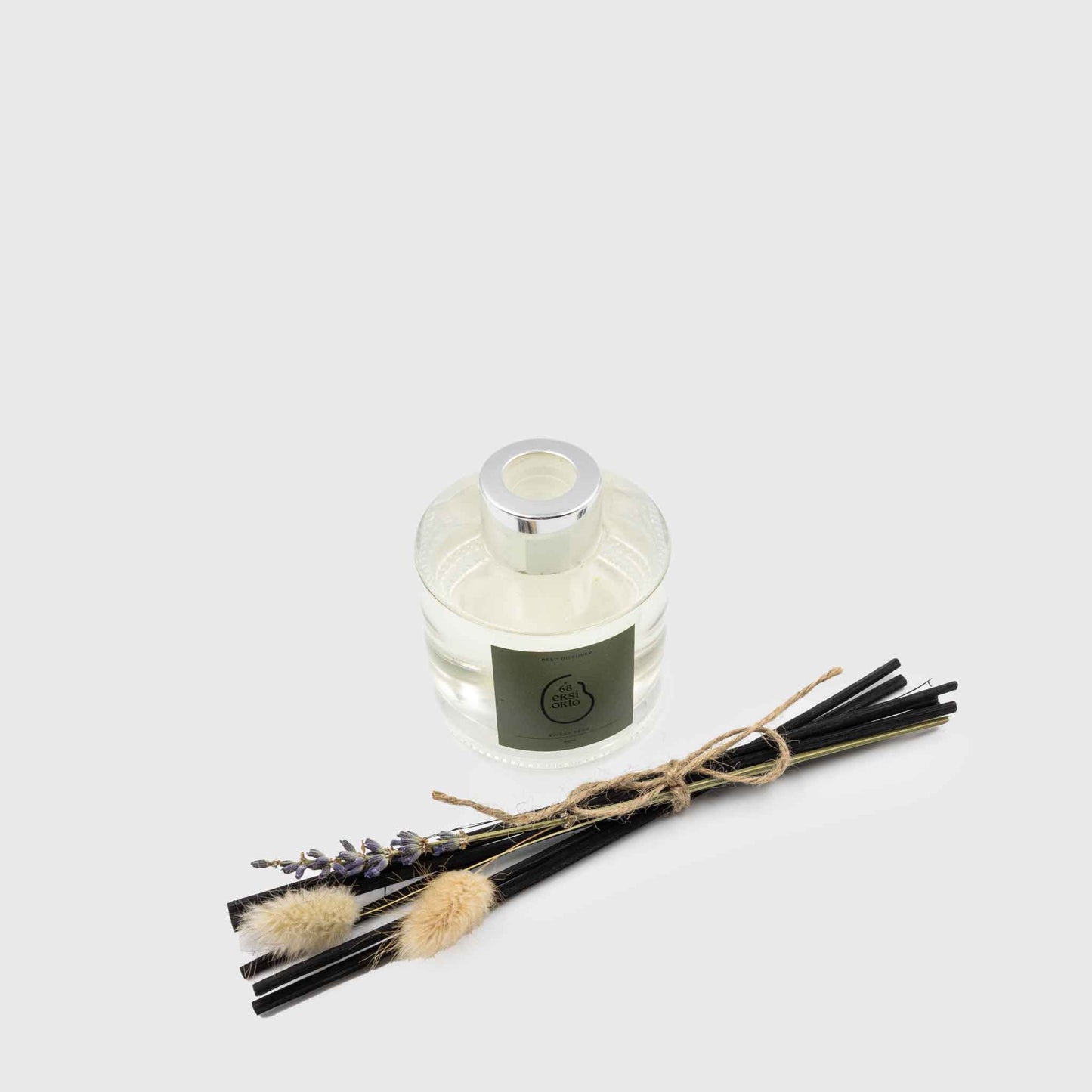 SWEETPEAR reed diffusers