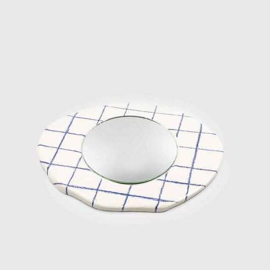 GRID PATTERN mirror