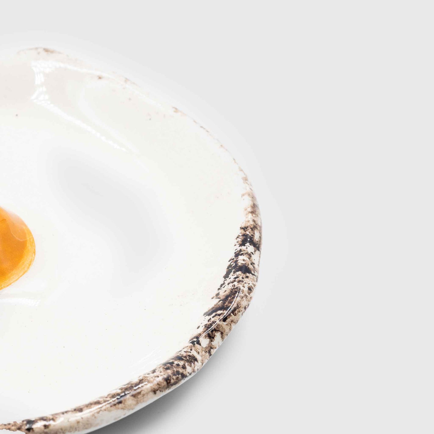 EGG WHITE WITH BURN plate