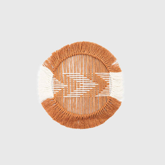 ROUND WOVEN tray macrame